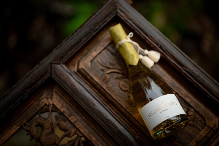 Bottle of Chalu Volcano Oolong, a sparkling tea made from green, golden, and black oolong teas sourced from Tengchong, Yunnan.