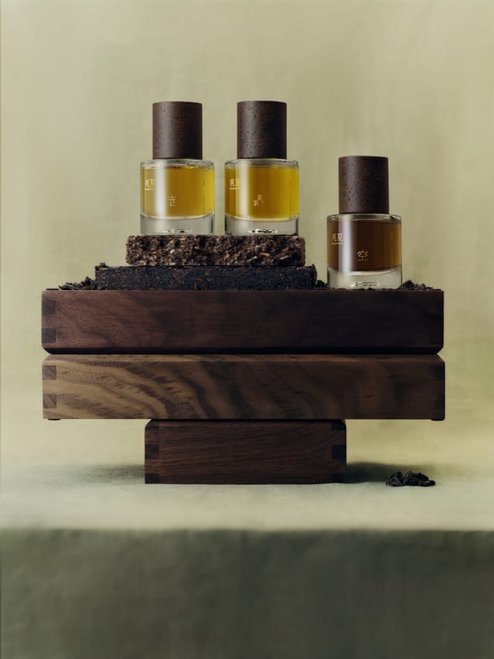 Chinese fragrance brand To Summer