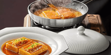 Photo: Meet the Bund