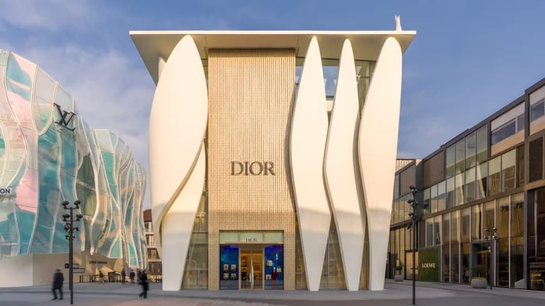 Dior reopens its flagship store in Beijing, signaling new growth momentum in China consumer market
