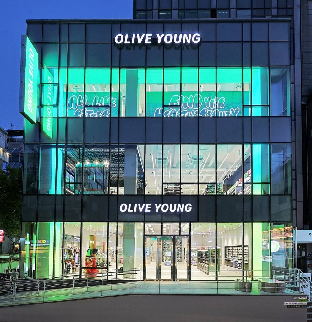 Korean beauty retailer Olive Young might return to China again.